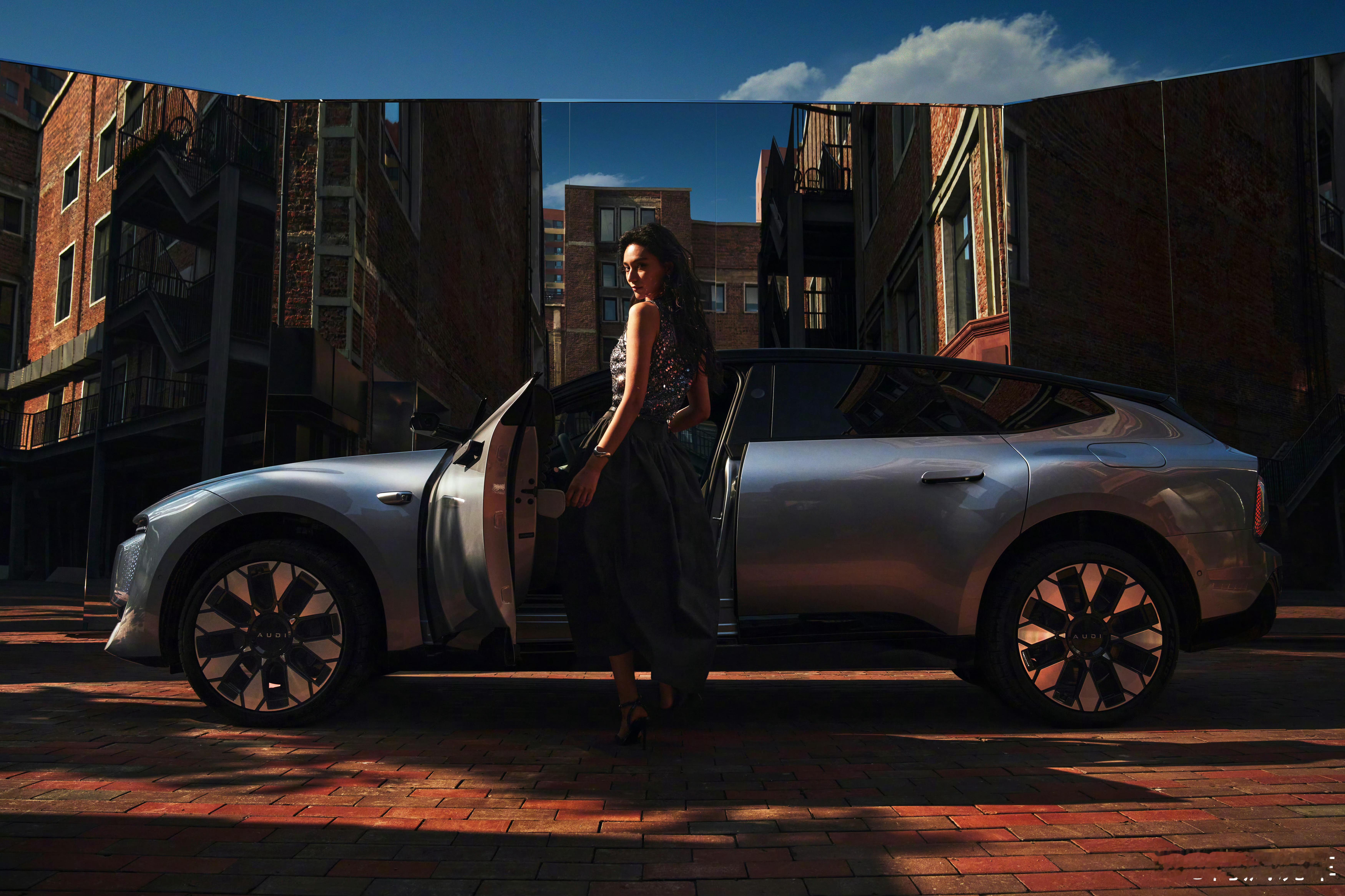 马年刚开局奥迪直接放狠招。奥迪E5 Sportback限时优惠后，入门版20.5