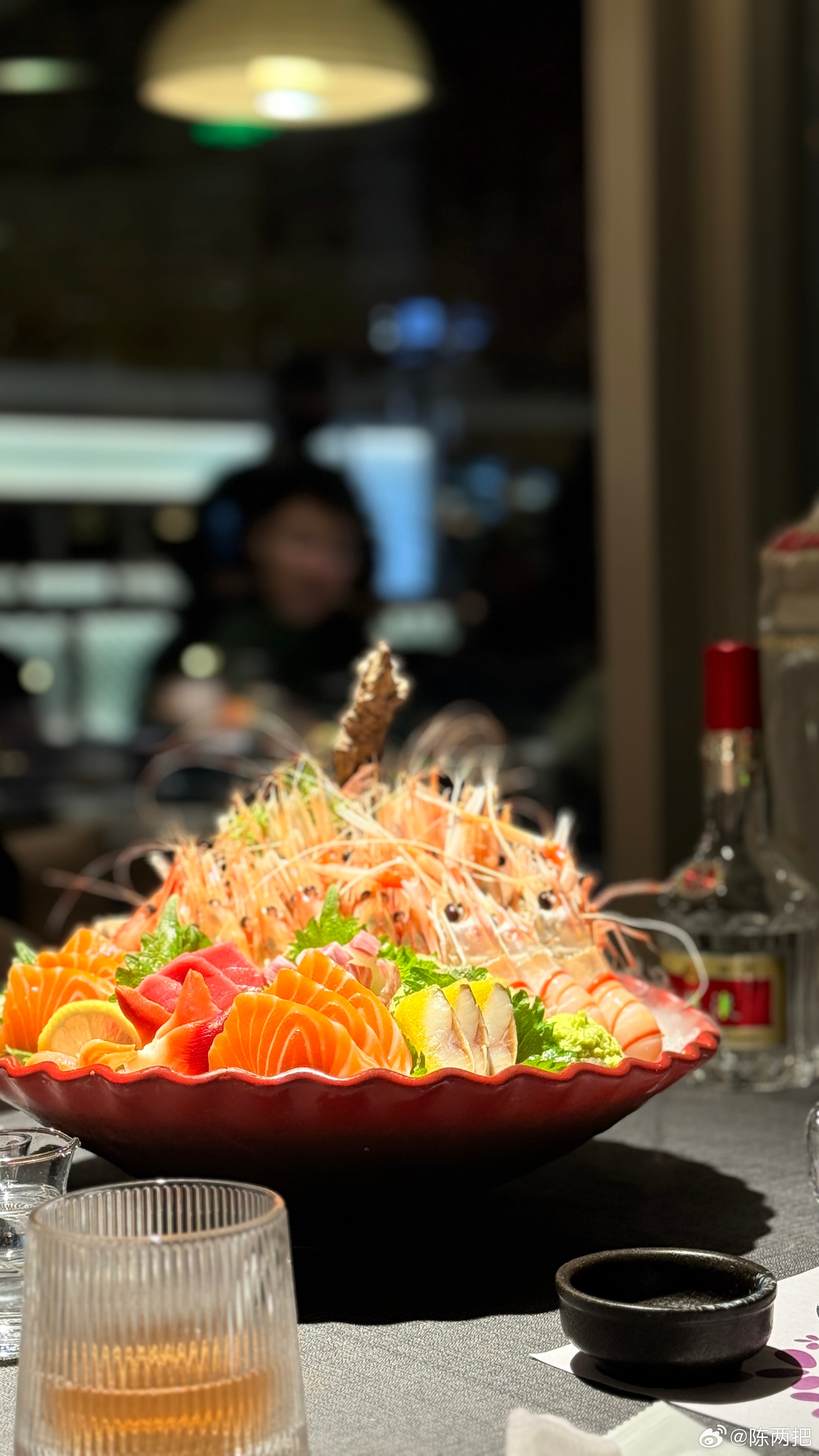 运动，是为了更好的吃，哈哈哈吃日料应该不长胖吧，我反正这么安慰自己的，今天真的吃