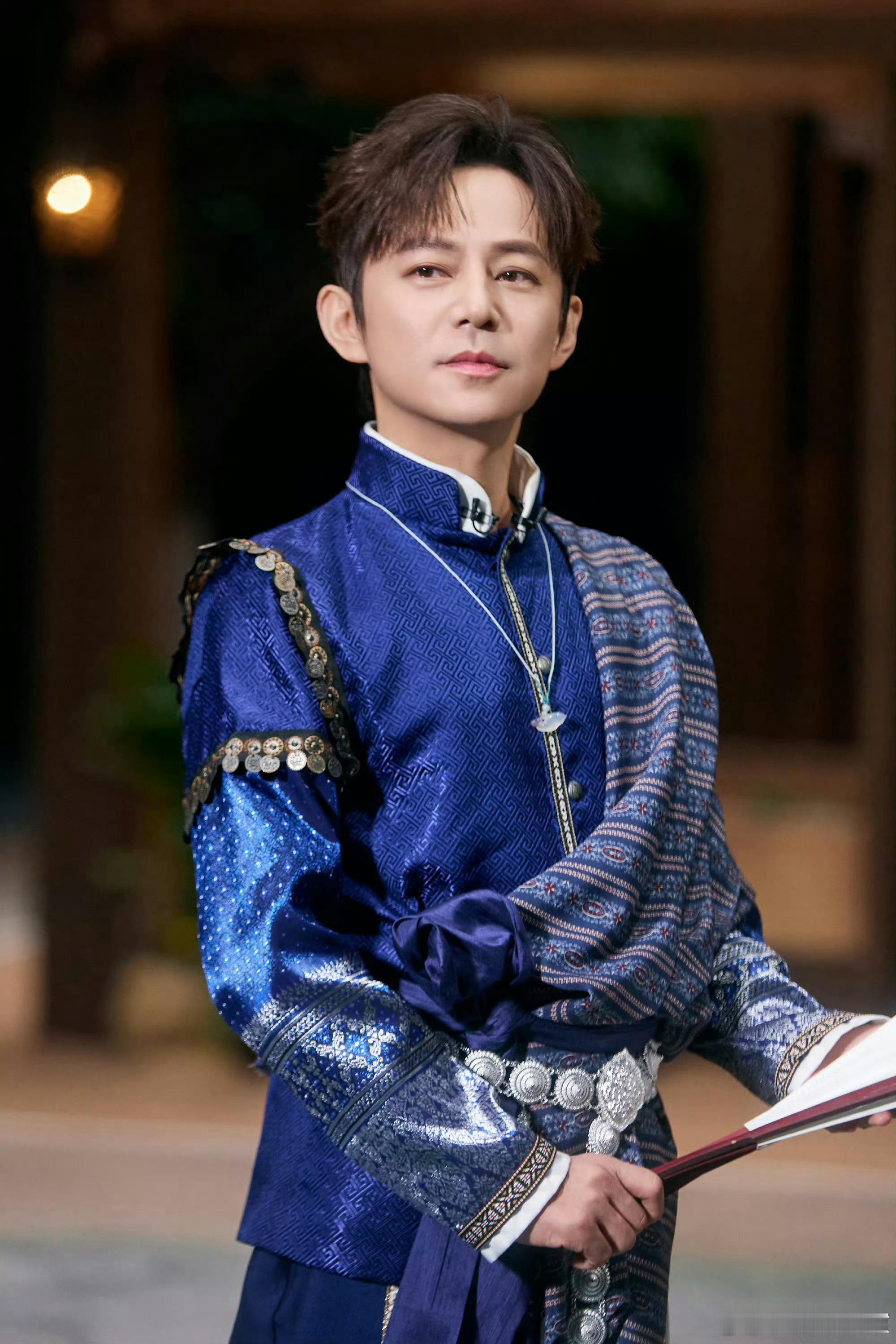 一想到何老师80还得探案就心酸大侦探 何老师就算80了也要在大侦探上carry全