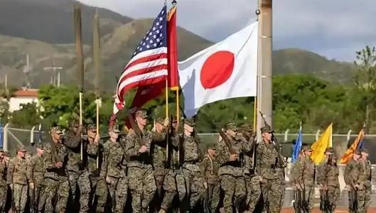 日本和美国都在赌：日本赌中国一旦军事打击日本，美国绝不会坐视不管；美国赌中国不会