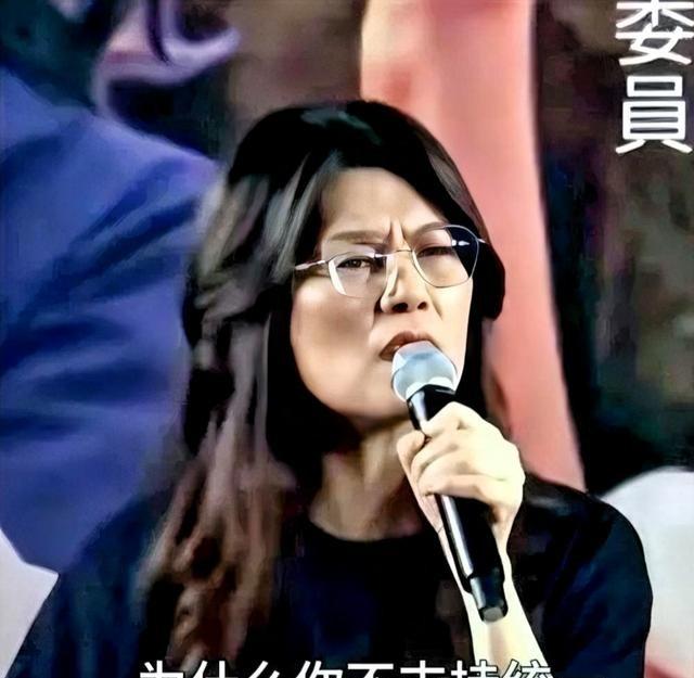 为什么国民党的大部分大佬，都不支持郑丽文当选国民党主席，表面上看，是对大陆的政策