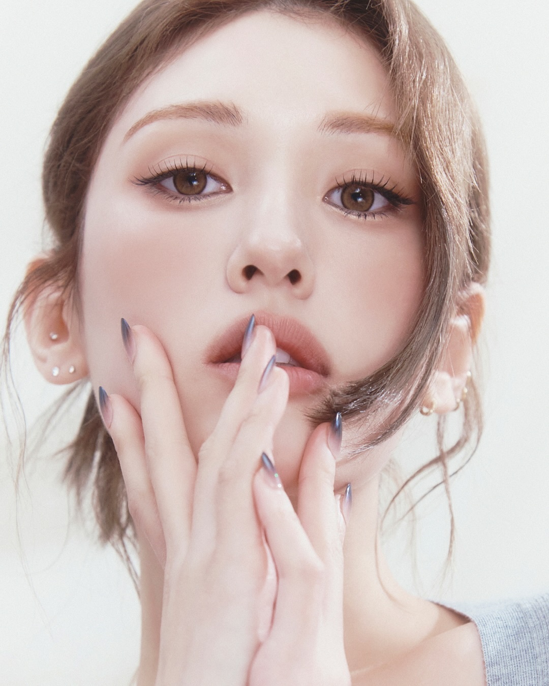 豆沙色妆容好适合秋冬季节～ 