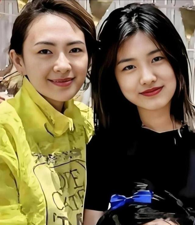 好像有点弄明白了，
为什么章子怡当后妈能当得这么稳，
不是因为团队包装得好，恐怕