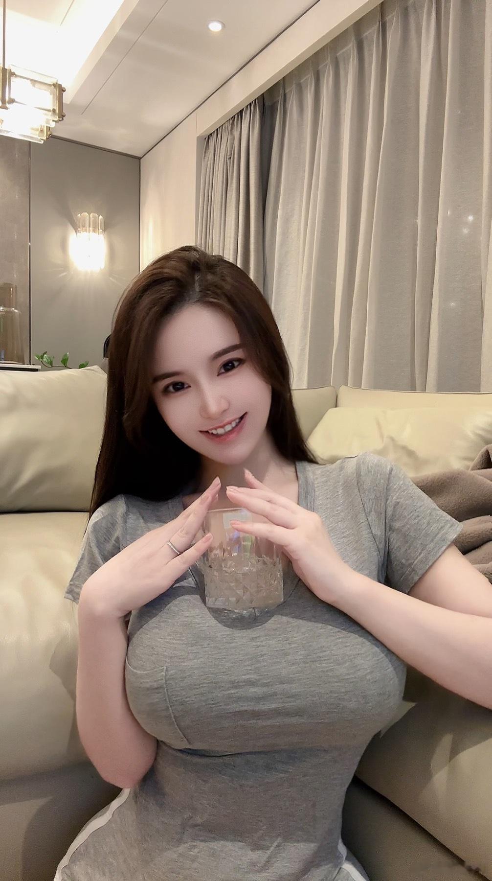 矮油~居家氛围感拍照📷“你好，我的小娇妻”  ​​​
