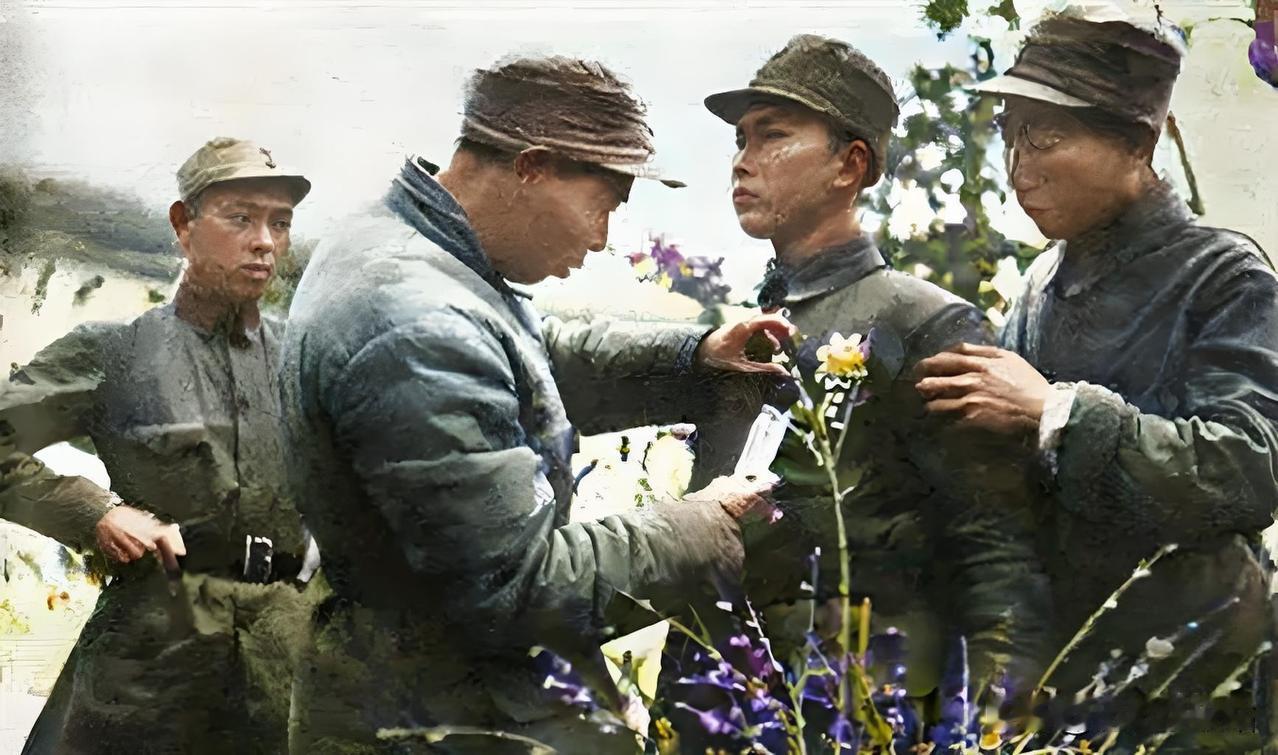 1941年9月25日，八路军晋察冀军区第一军分区一团七连六班班长马宝玉、副班长葛