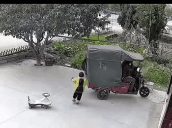 吓出一身冷汗！哪有这么不靠谱爷爷，每家老人都应该看一看！

大家先仔细看看这段监