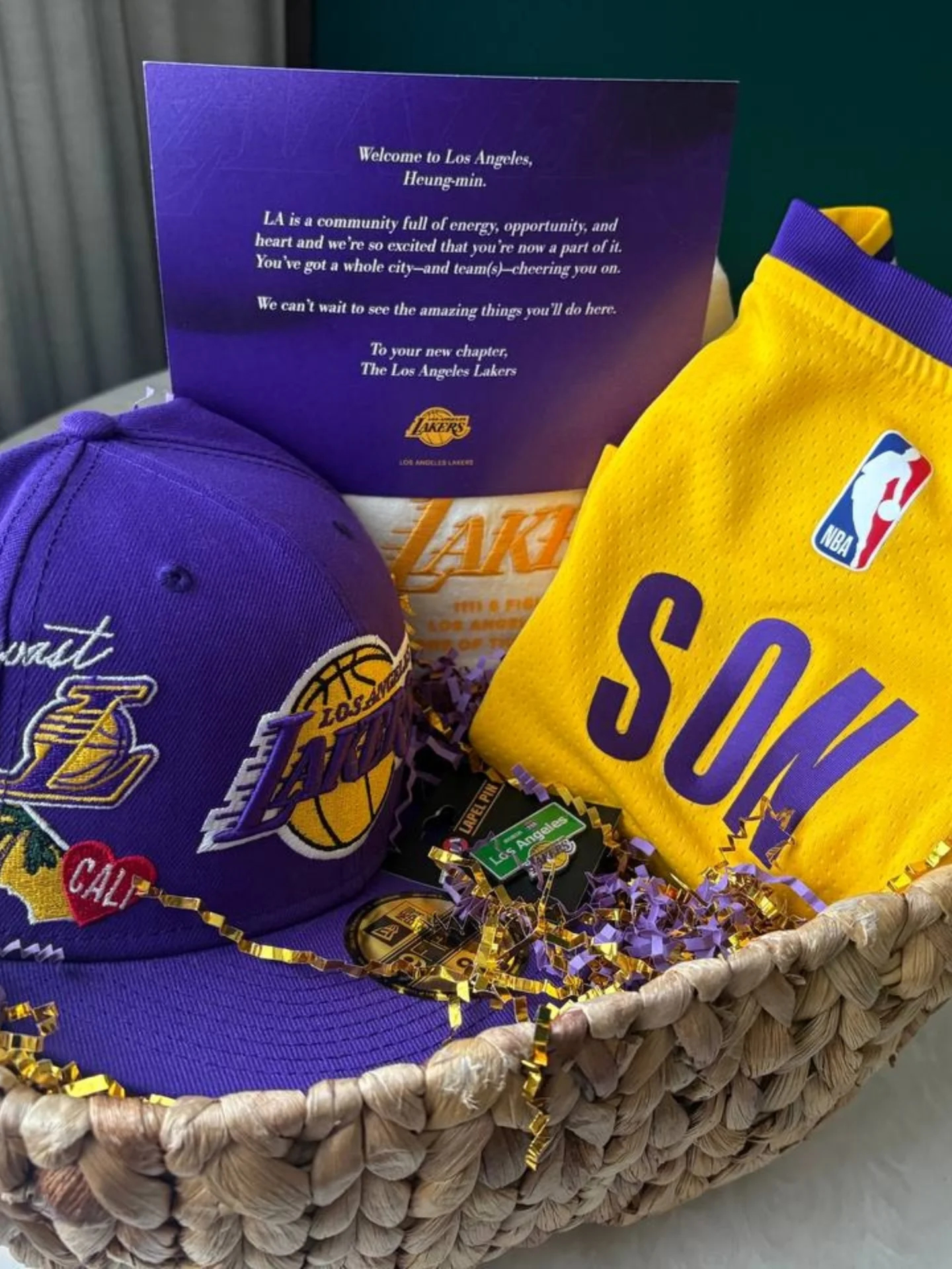 湖人前锋son heung min[点赞][点赞][点赞]  湖人国度 ​​​