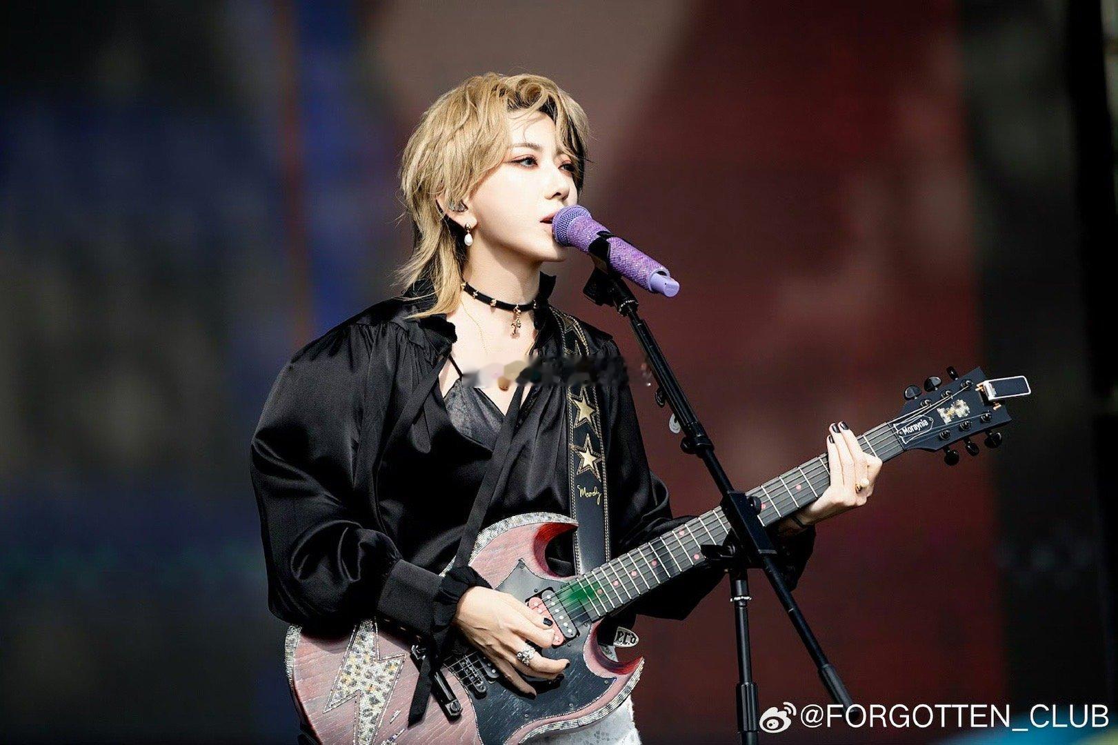 刘忻的舞台狠狠期待啦！背着吉他🎸唱着摇滚一起去炸裂现场吧！&加盟打歌2025，