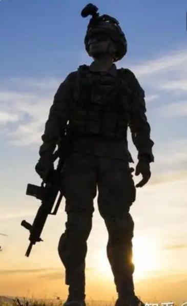 当前全球局势紧张、大国竞争加剧、地缘冲突频发，世界正进入一个类似中国春秋战国时期