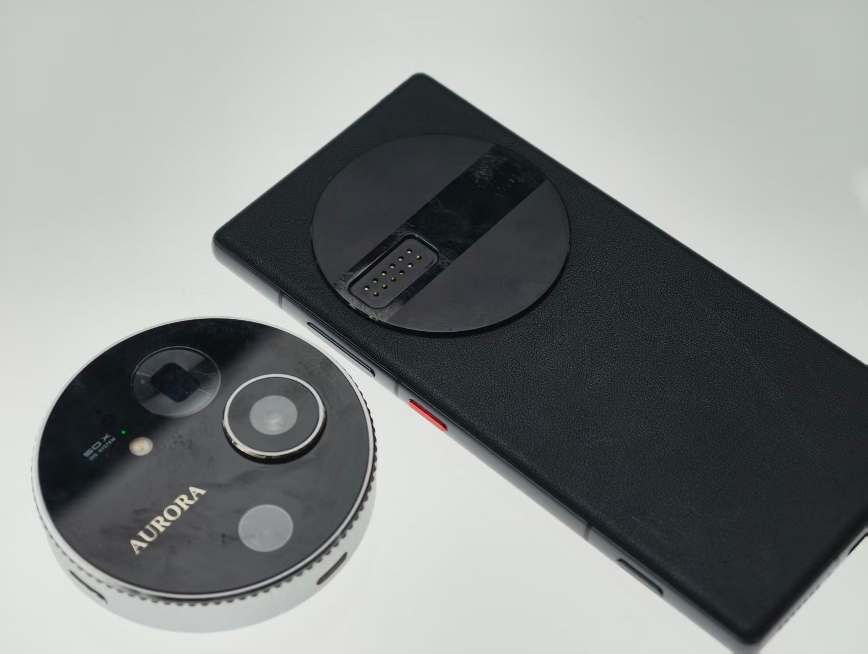 多家手机品牌表态 手机存储价格涨了2-3倍，存储已占手机硬件成本超40%，各家手