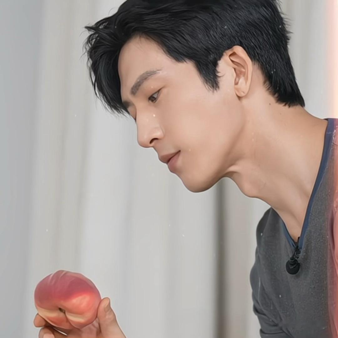 念念有桃🍑早春晴朗 ​​​
