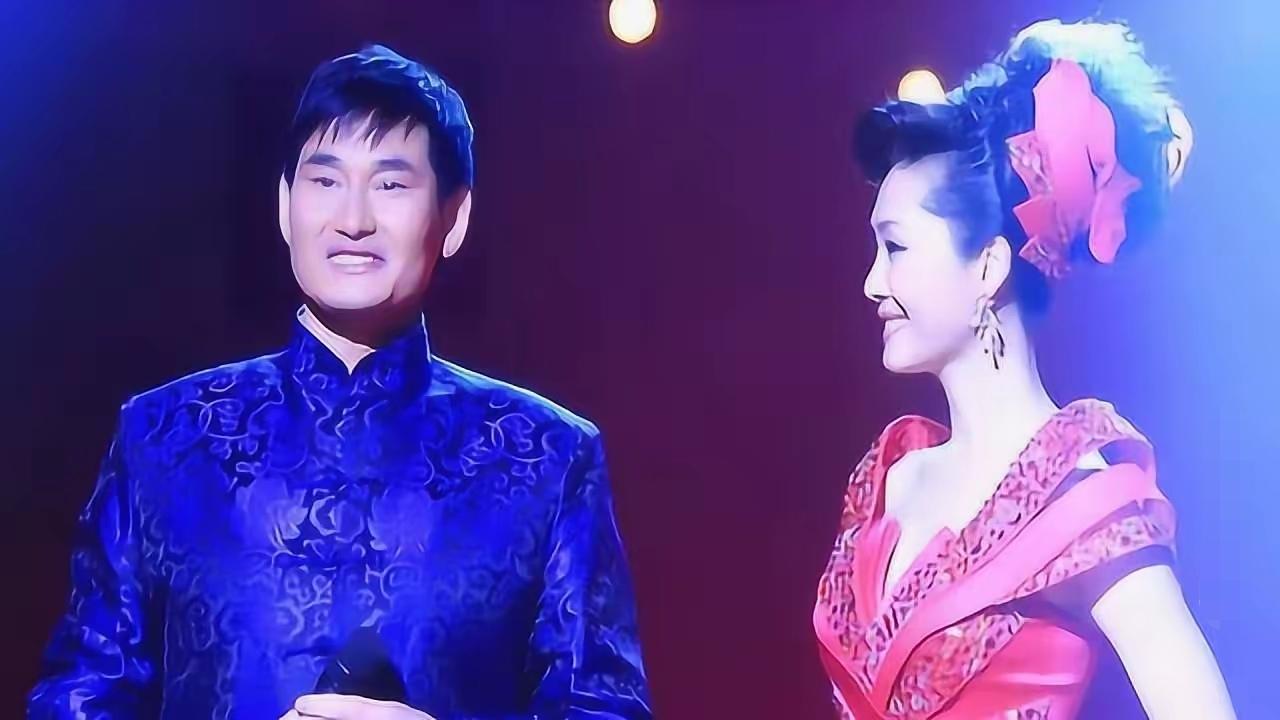 于文华看朱子文是含情脉脉