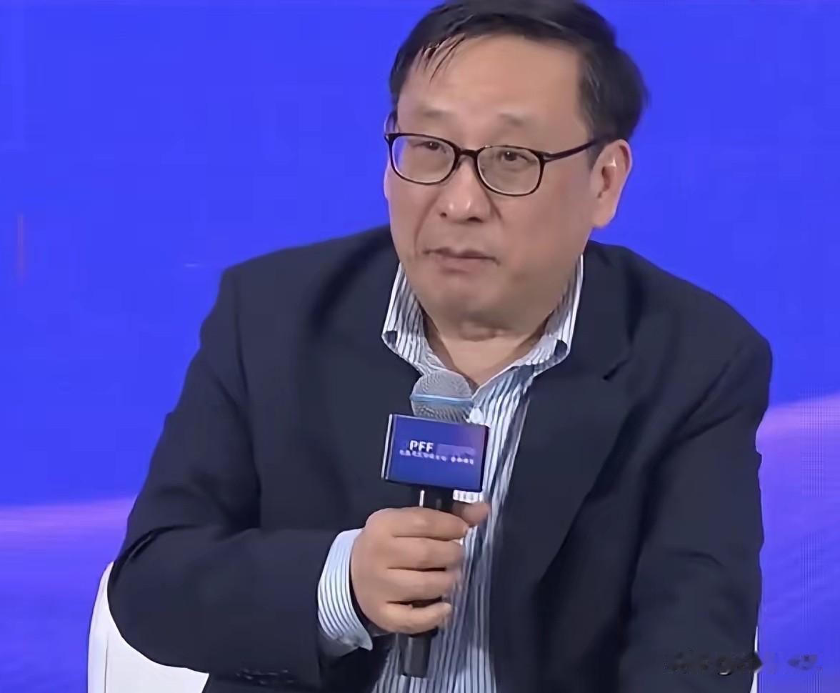 就得像高志凯这样，跟老外辩论，别忙着自证，学会把问题甩回去！
前段时间看高志凯跟