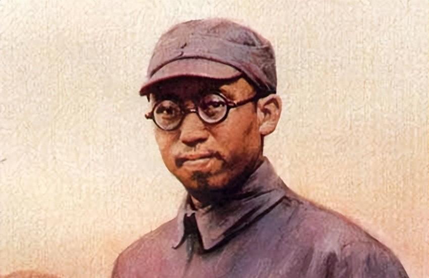 1945年罗荣桓指挥的八个主力师分别由哪些将领担任师长？详细解析任职情况
194