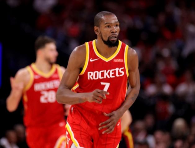 独行侠VS火箭

明天上午8:00NBA杯小组赛西部A组，独行侠主场迎战火箭。