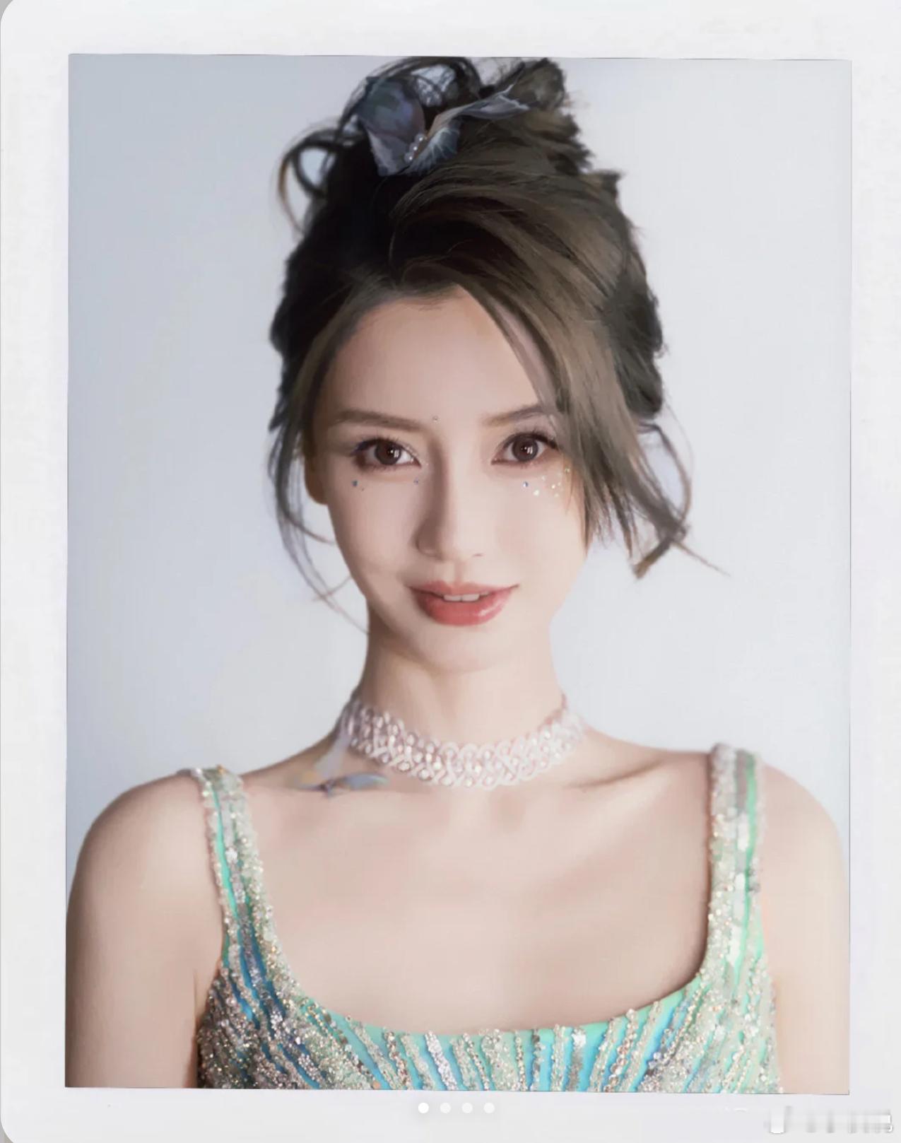 Angelababy在脸这块从来没输过Angelababy带着早期混血感回来了 