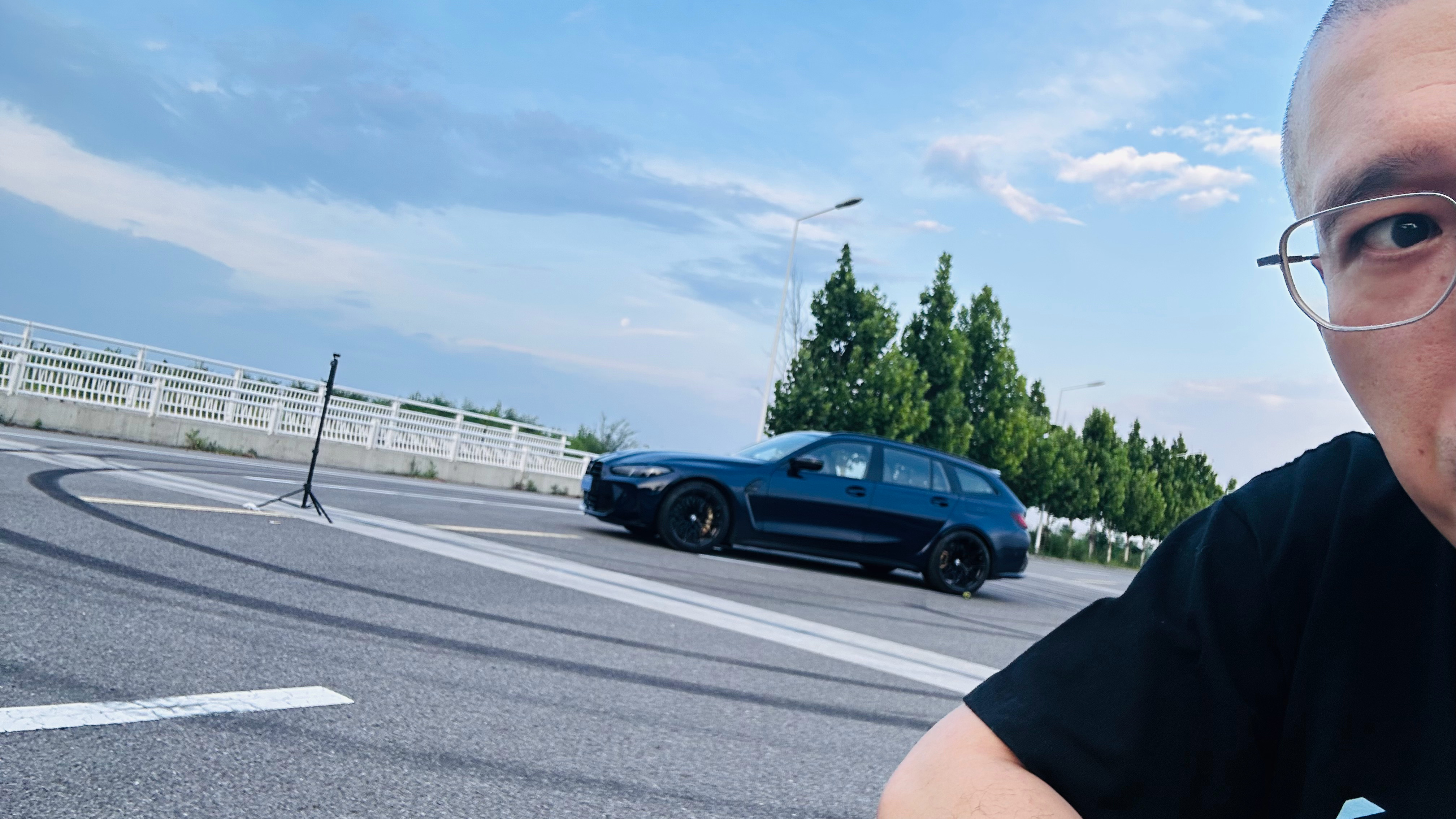 收工 一下午脱水了都 宝马别不正经说车