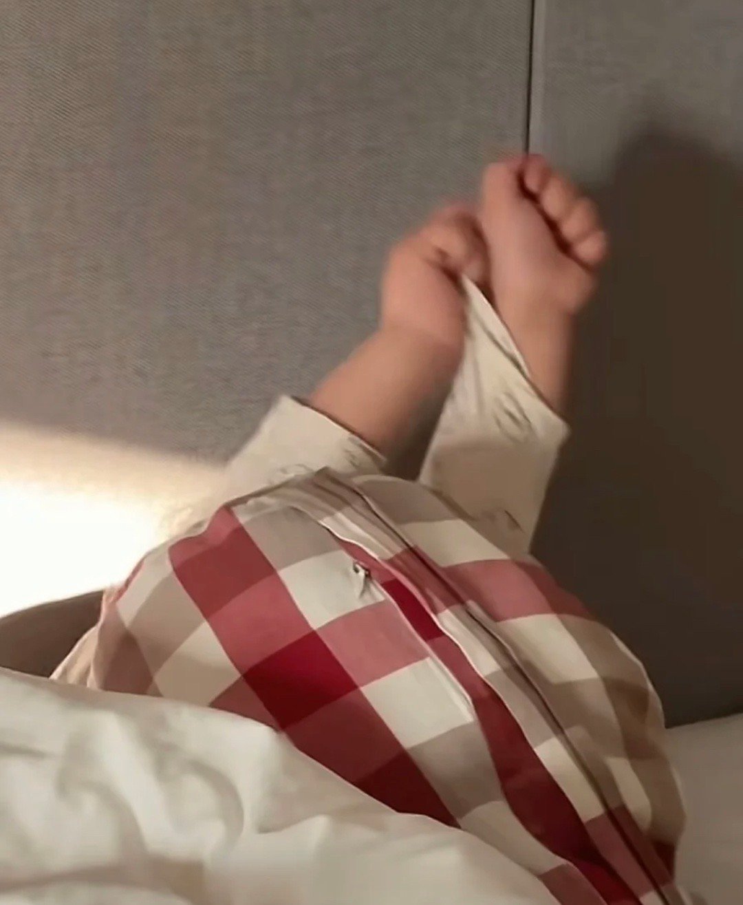起床！(伸懒腰)#丸子妹[超话]##萌娃[超话]# ​​​