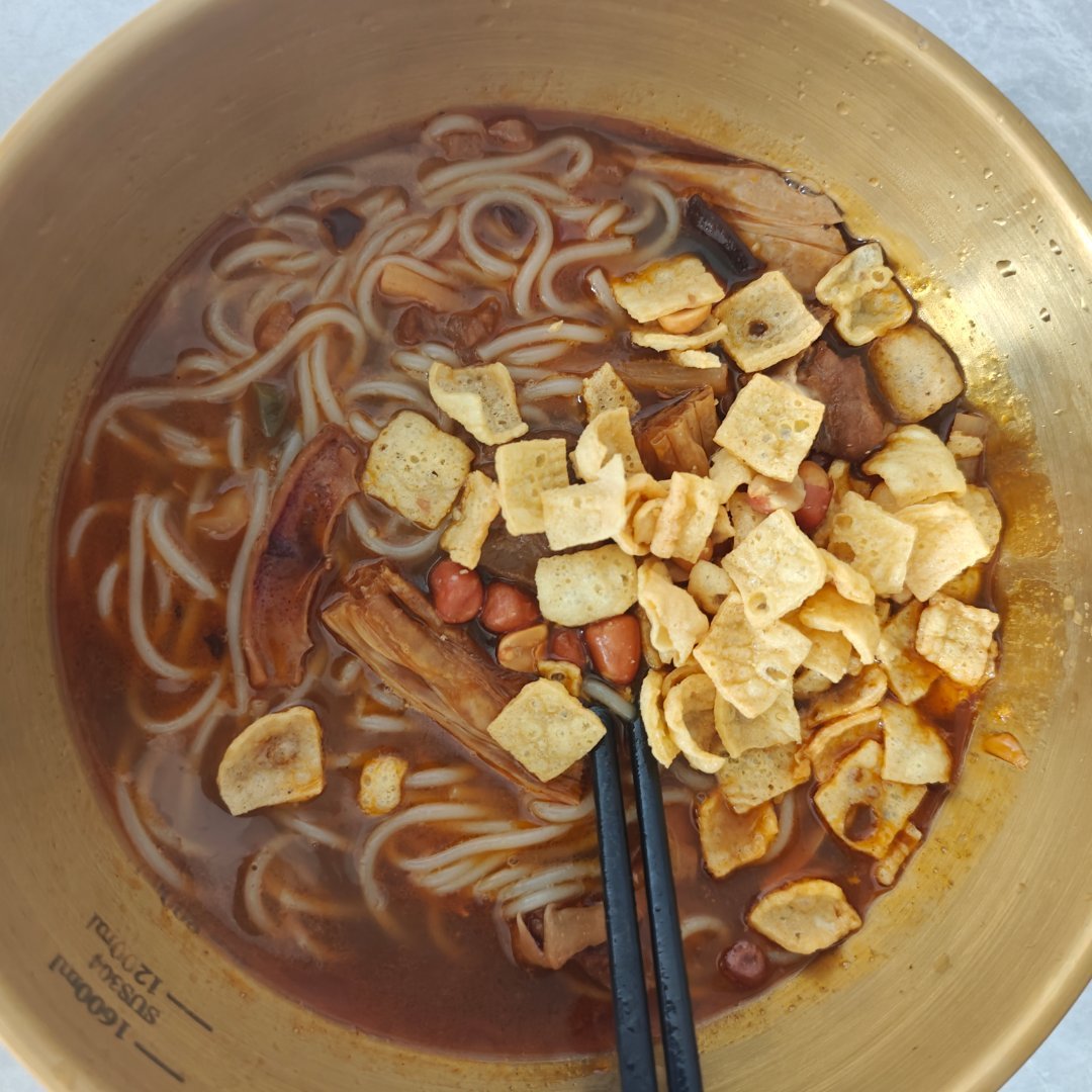 今天早上起来特别特别想吃螺蛳粉 