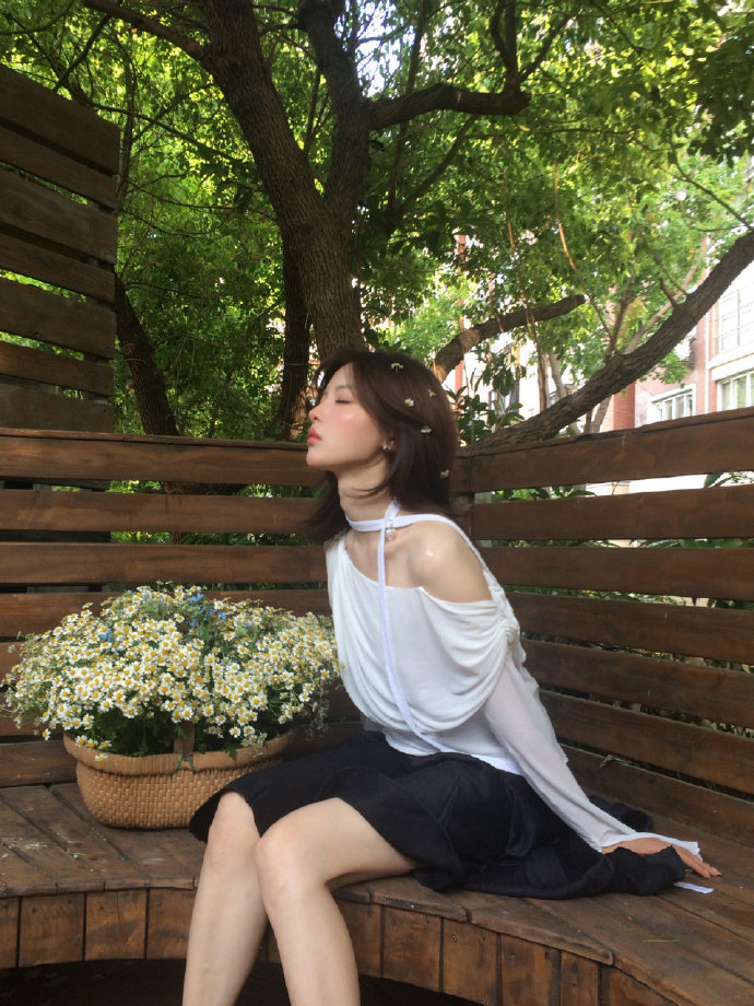杨超越回应大银幕脸【杨超越】文艺批最严厉的母亲…… 