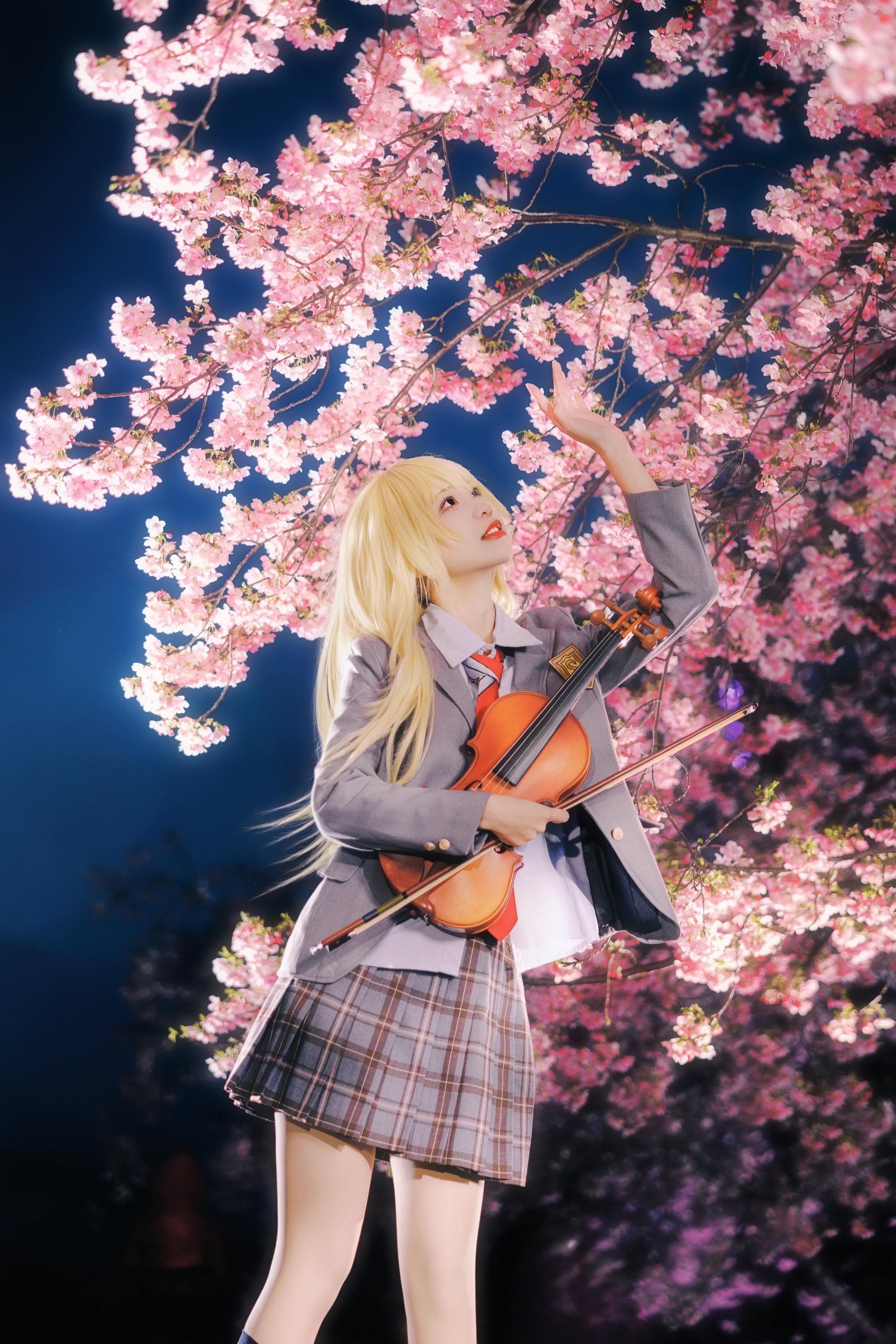 你驻足于春色之中🌸