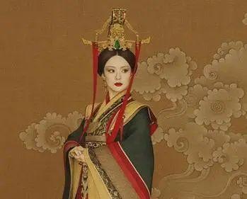 没有华阳夫人，秦始皇连咸阳城门都进不去 



秦始皇能够一统六国，靠的是 “奋