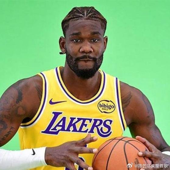 《艾顿对球队安排不满，不是得分不够，也不是打累了，而是受够了被当卡佩拉天天吃饼，