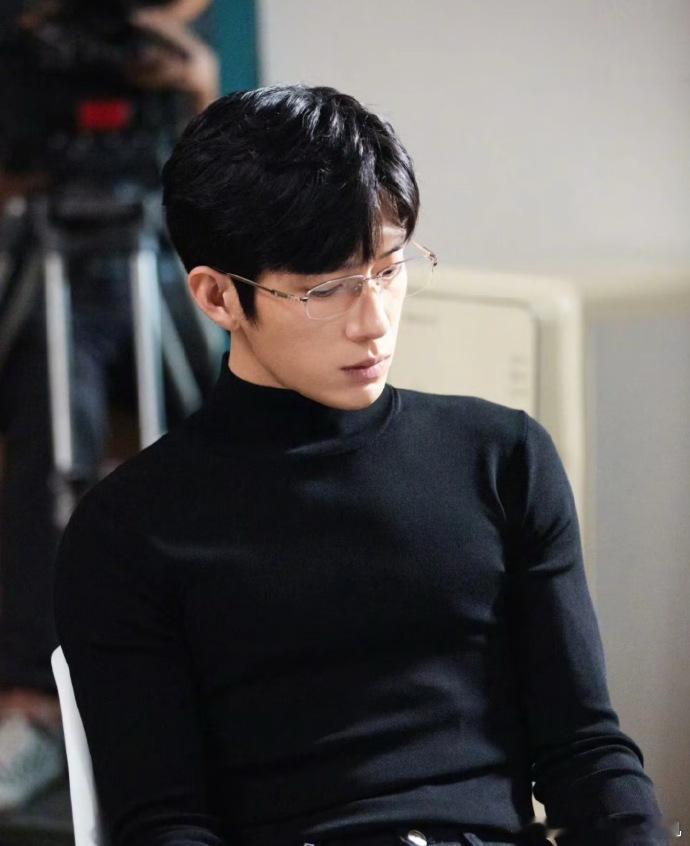 井柏然以前get不到现在eat不到井柏然18岁出道井柏然18岁出道，井柏然以前g