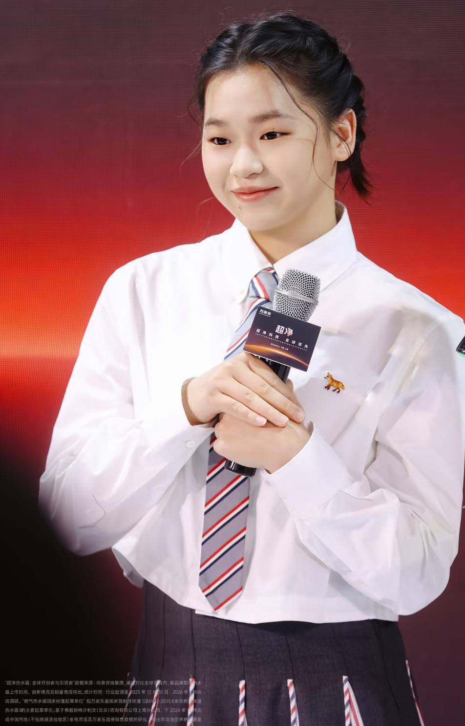 真的不得不说
谁沾全红婵就会火，
全妹就是福星来着！
万家乐的眼光真的没得说，