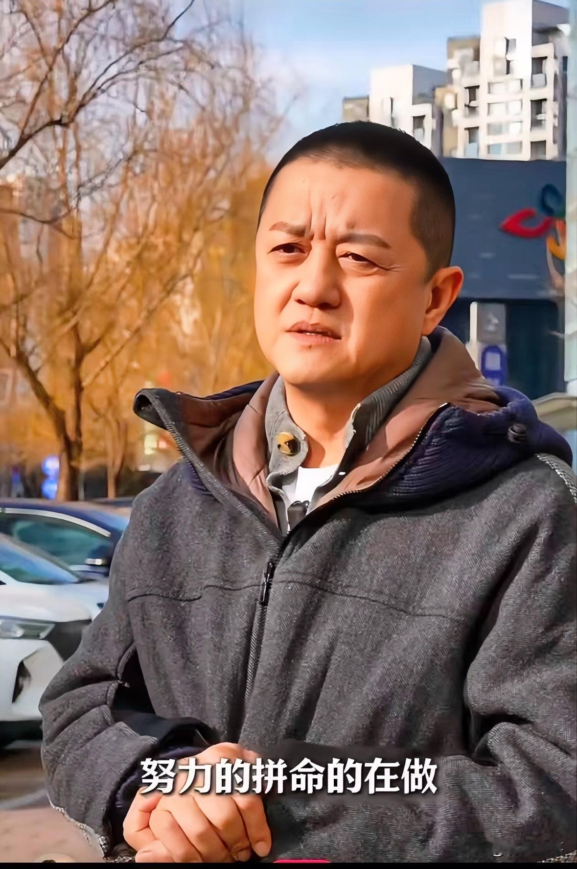 李亚鹏这4000万欠得，真是给所有自以为是的中年男人上了一课。

拿着20年的交