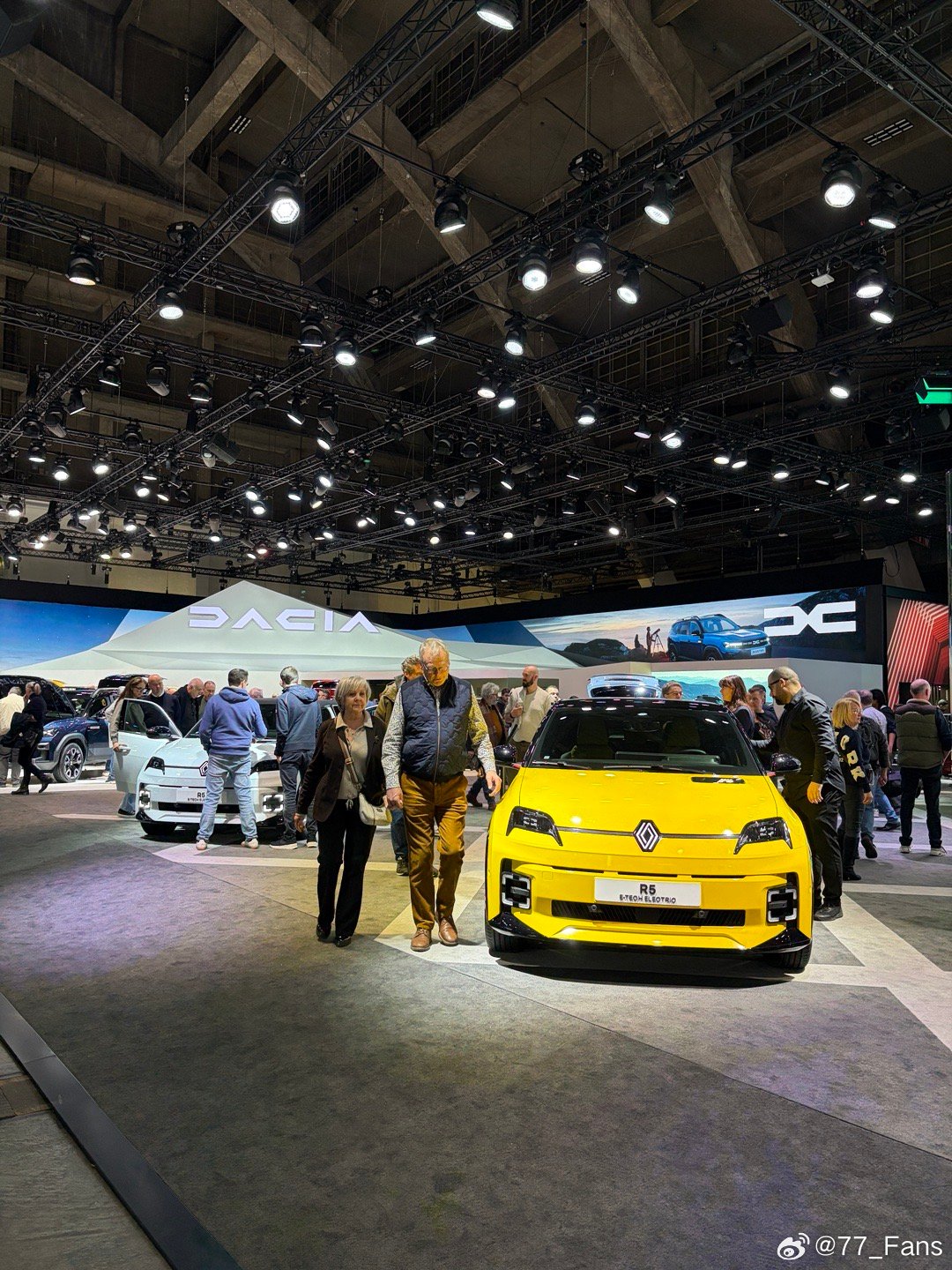 2026年开年的比利时🇧🇪布鲁塞尔车展，氛围真不错。尽管今天是周二工作日，展