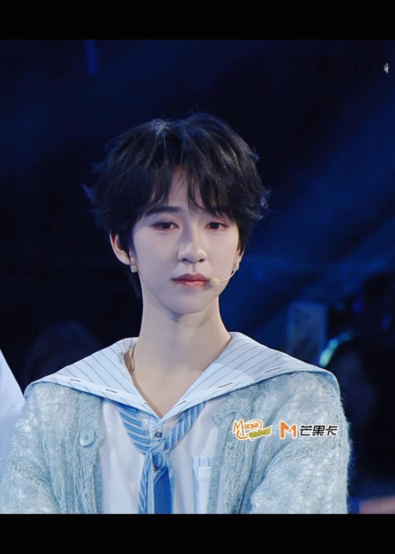 小萌萌 