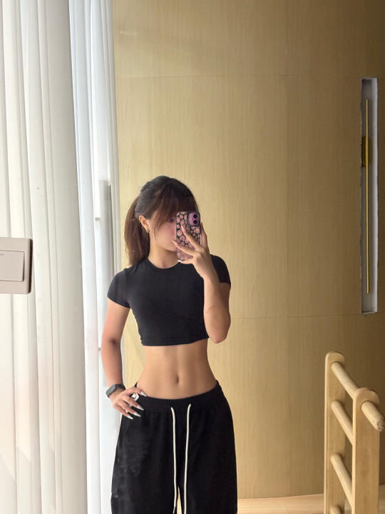 158 98不显身材的我不穿