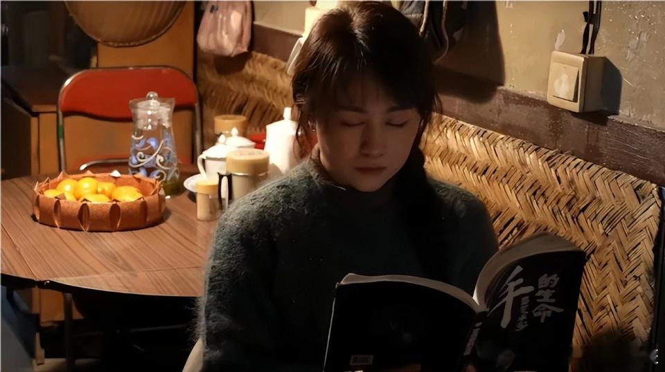 《抓娃娃》20个隐藏彩蛋：马继业和夏洛是同学，沈腾车号表白王琦 ​​​