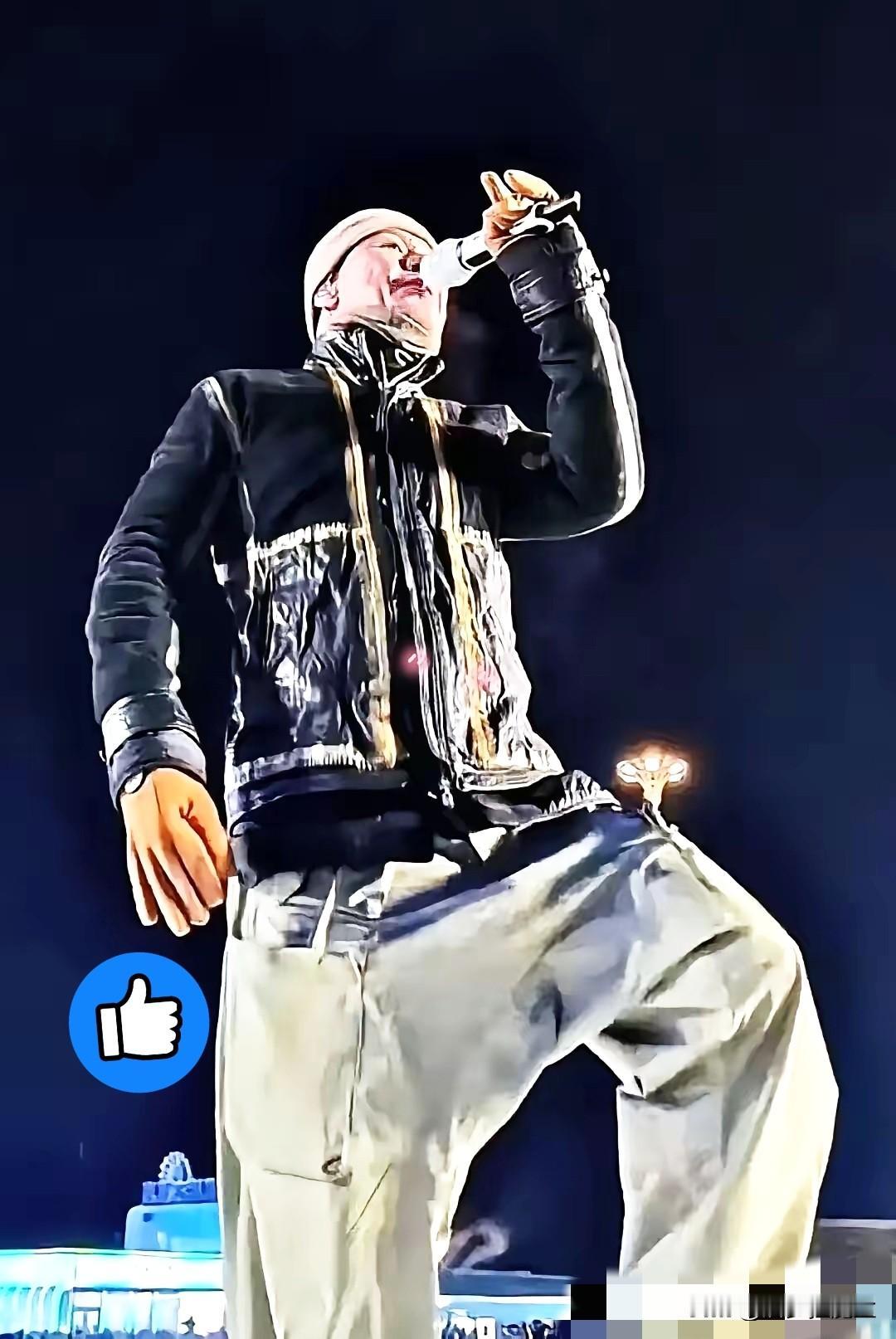 这哈尔滨文旅的求生欲，我是真服气。

大半夜的紧急发声，生怕晚一秒就被大家误会，