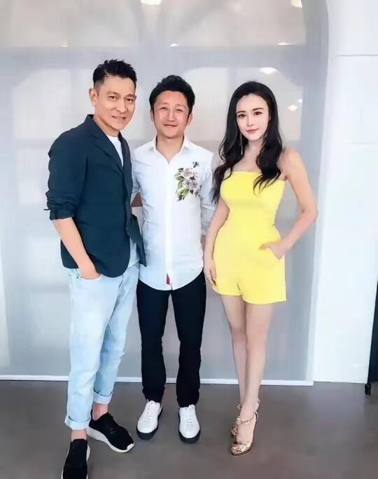 刘德华好谦虚，c位让给邹市明
