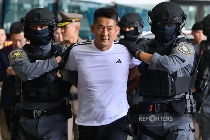 又一个红通被遣返，昨天，泰国警方将佘智江押送机场遣返回中国佘智江，湖南邵东人，后