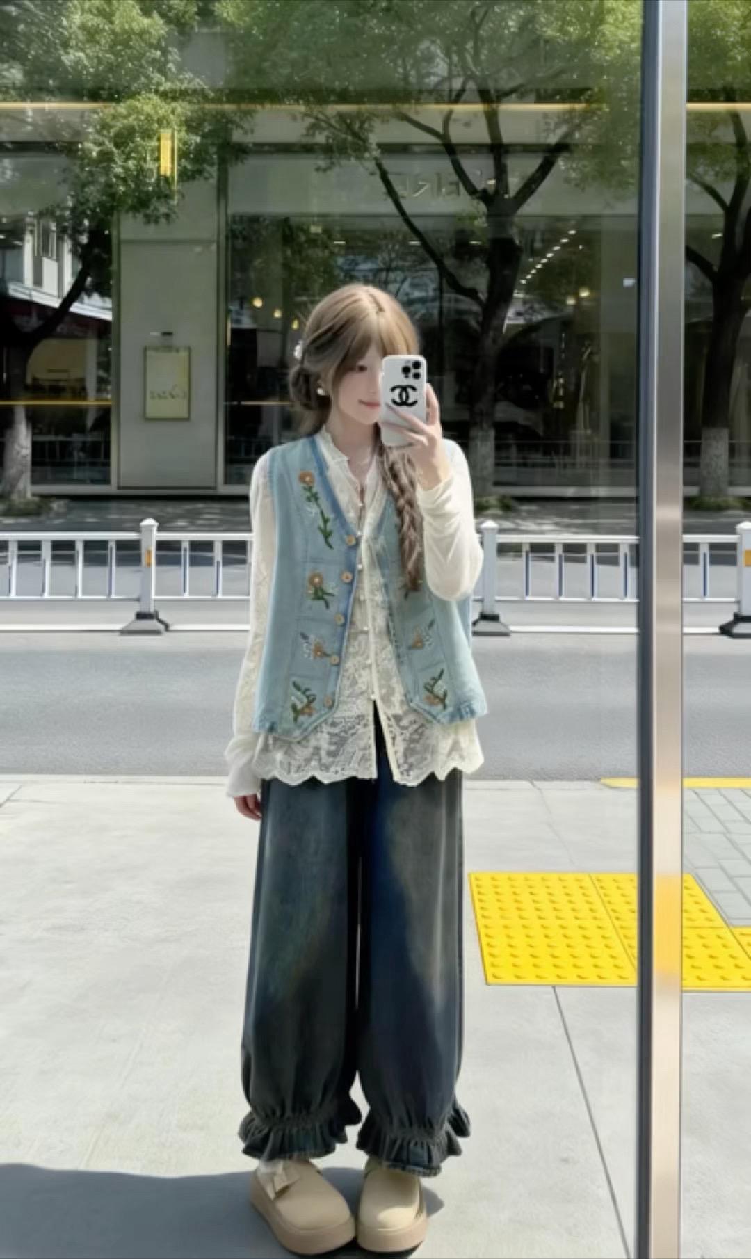 时髦精look被我轻松拿捏 春季新品 王楚然春晚造型一眼千年 你就这样出现闯入我