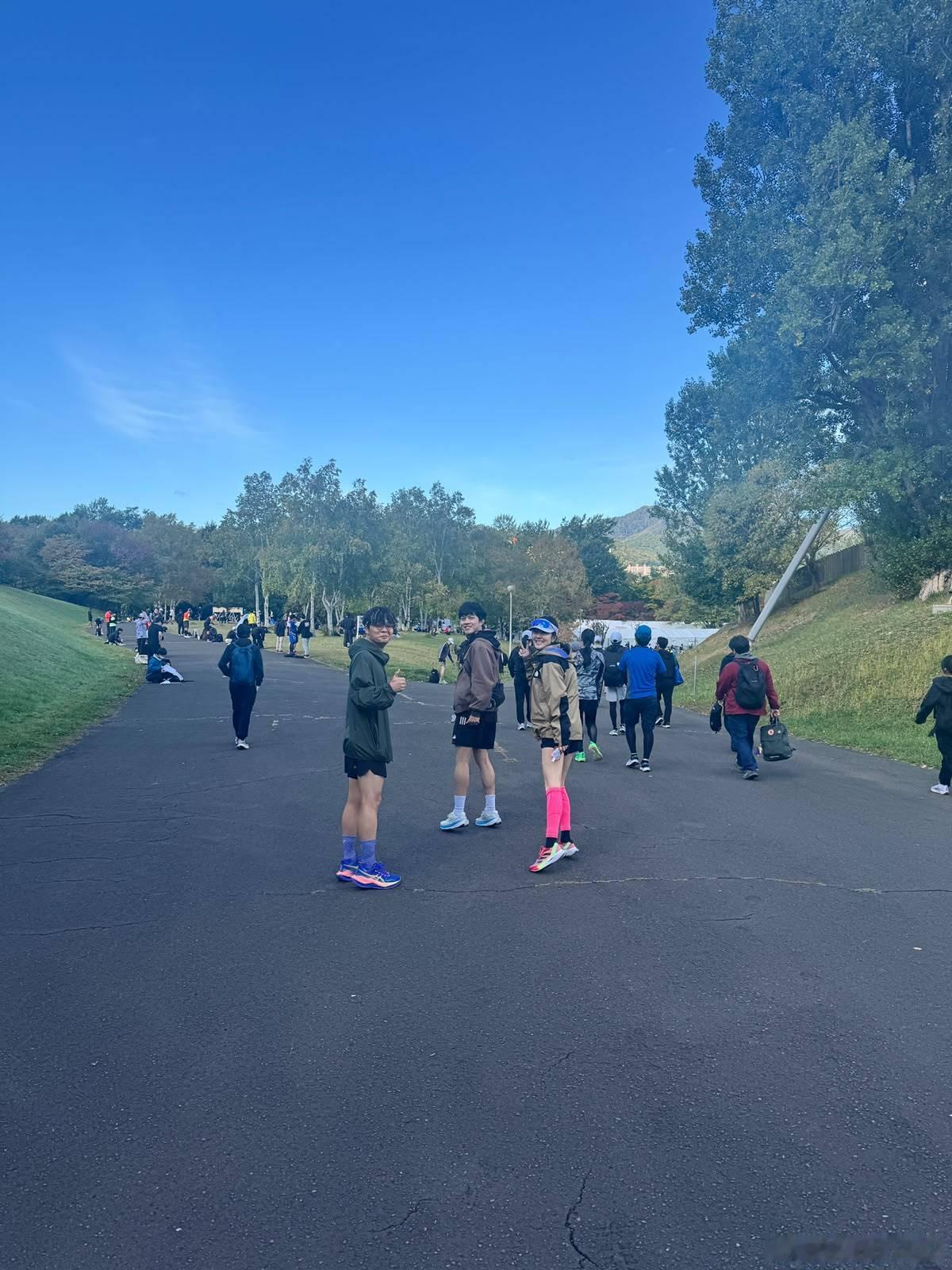 唐诗咏 【WEH跑步部】唐诗咏成就解锁 初半马达阵 赛前中后心情全分享悄悄走到北