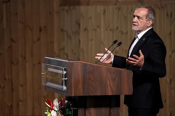 再次提醒！【美伊以冲突 外交部、中国驻伊朗使领馆再次提醒：中国公民暂勿前往伊朗】