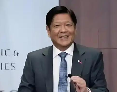 网传菲国记者曾问小马科斯，1962年印度开了第一枪，差一点被灭国；1979年越南