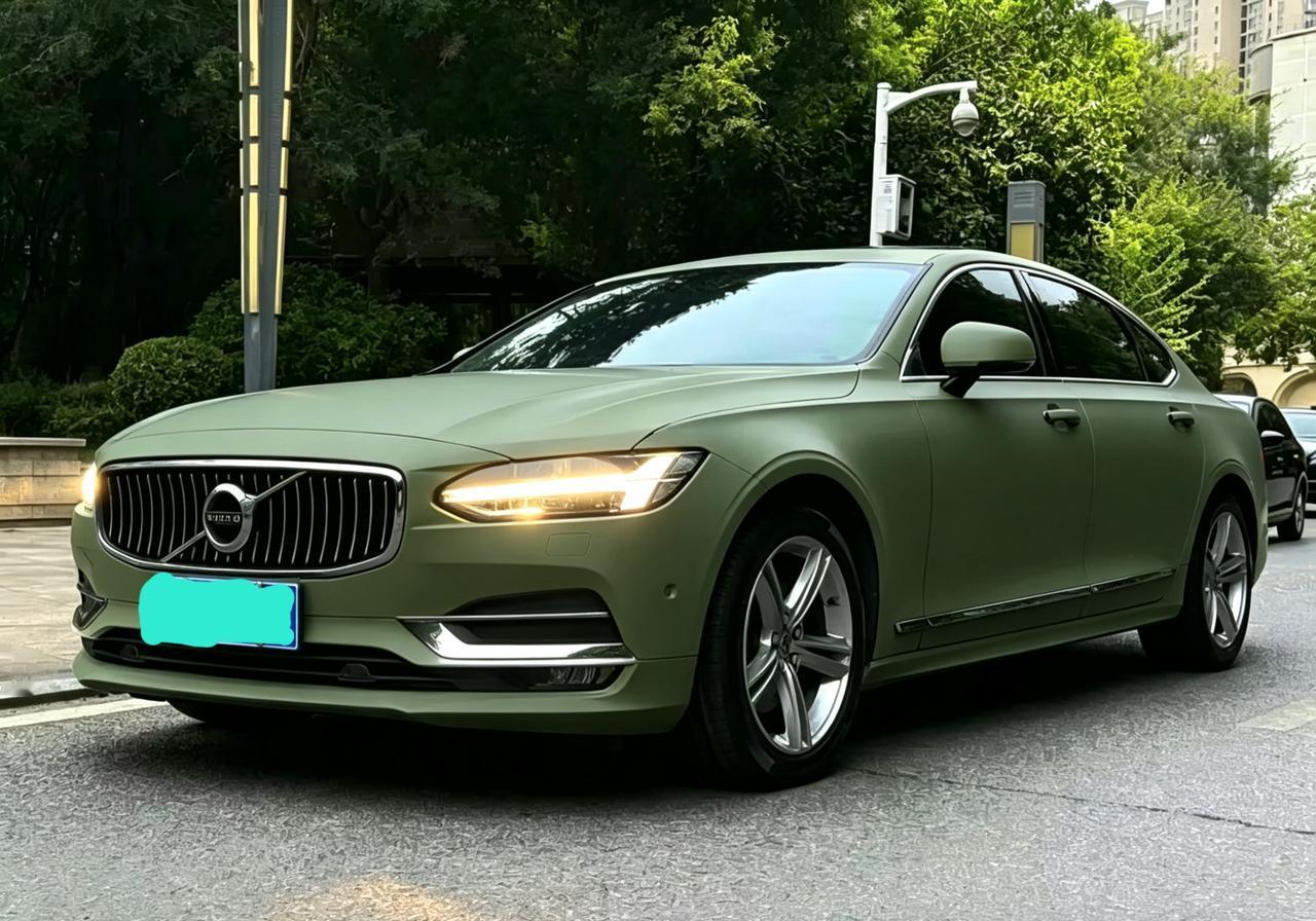 如果一台车的颜色你感觉不太舒服，你可以改颜色，但是有些颜色不能改。比如警车的颜色