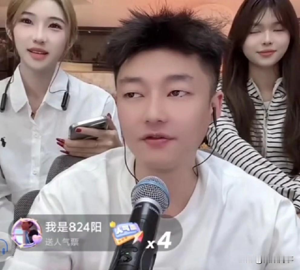 宇文泡婉拒醋王好意，将亲自拜访赵本山老师请求提字！

          醋王要