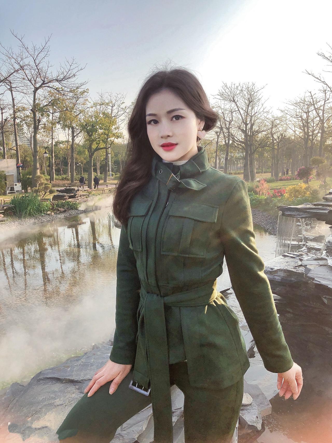 风和，日丽，莺飞，草盛，愿春分美好与你环环相扣。