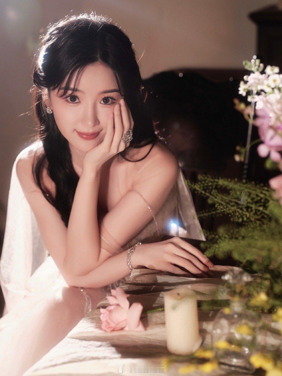 毛晓彤[舔屏][爱你][爱你][爱你][爱你][锦鲤附体][锦鲤附体][色][色