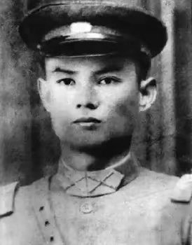 历史知识 1927年，叶剑英担任副总指挥，发动广州起义，起义失败后他受中央委派前