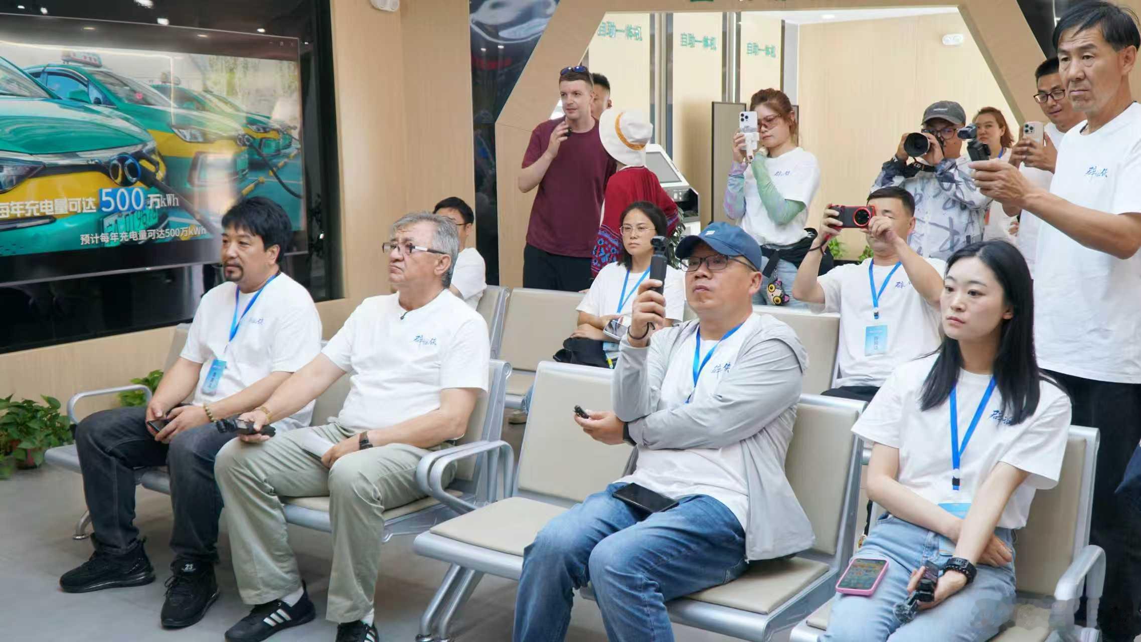 求真之旅 昨天，作为“辟谣侠”首日走访宁夏五大实地点位，一路眼见为实，彻底击碎网