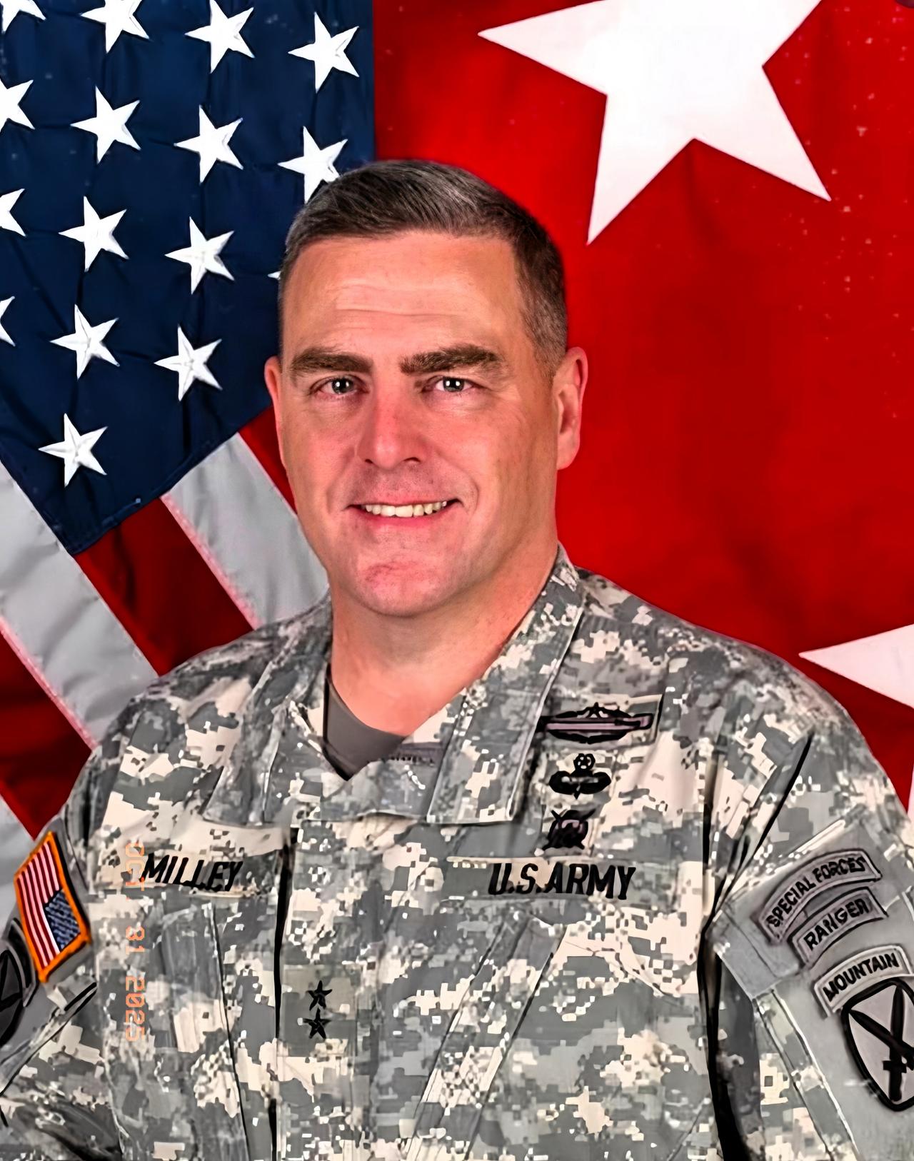 美国退役上校、前国防部顾问道格拉斯·麦格雷戈，在一场公开访谈中抛出了颠覆西方舆论