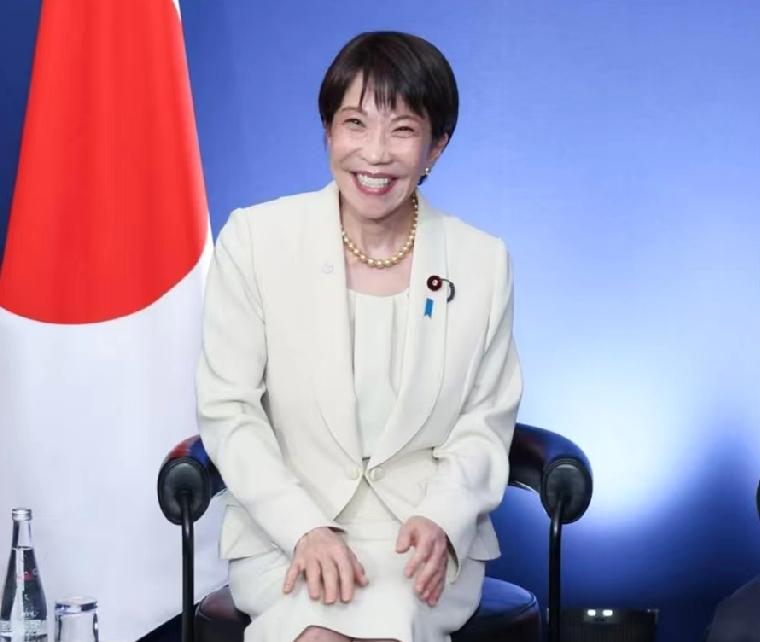 大连稀土案曝光，日本外交反常紧张，背后到底在怕什么？

最近大连抓了两个日本人，