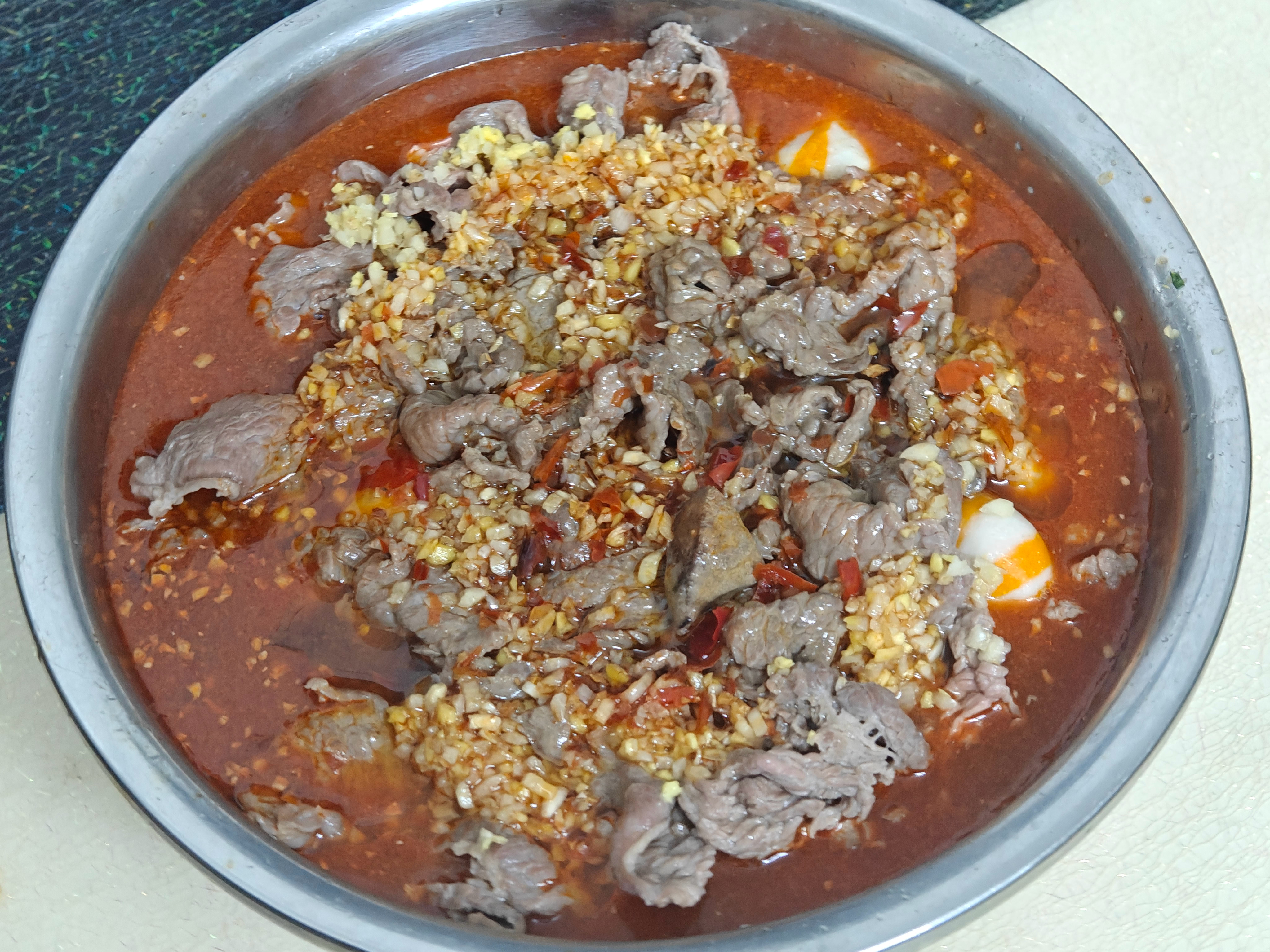 py今天吃什么 有时候我也挺搞不懂自己的…说我懒吧那确实有时候不想穿衣服几天都可